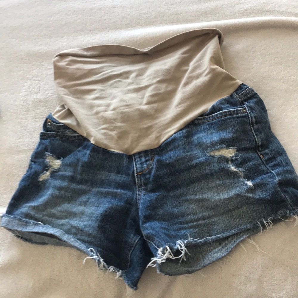 Joes maternity shorts.